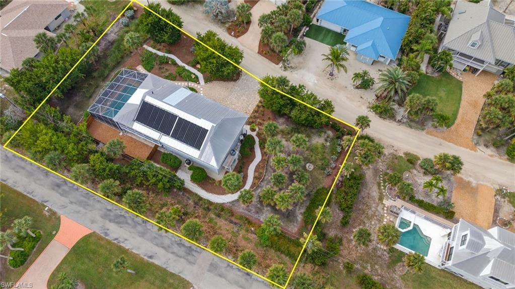243 Southwinds DR, SANIBEL FL 33957-37