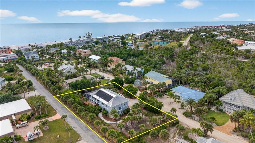 243 Southwinds DR, SANIBEL FL 33957-36