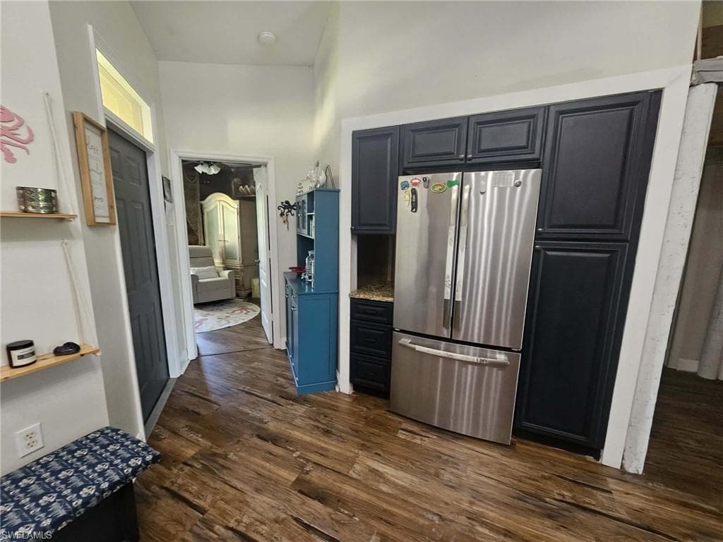 266 Newport DR # 310, NAPLES FL 34114-2