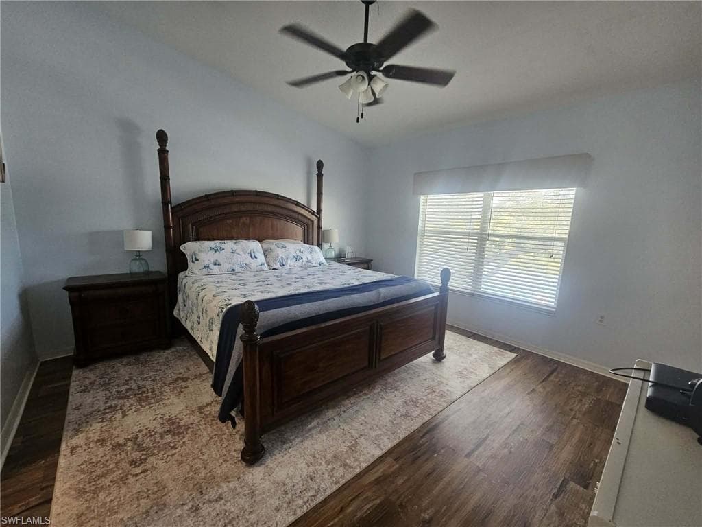 266 Newport DR # 310, NAPLES FL 34114-9