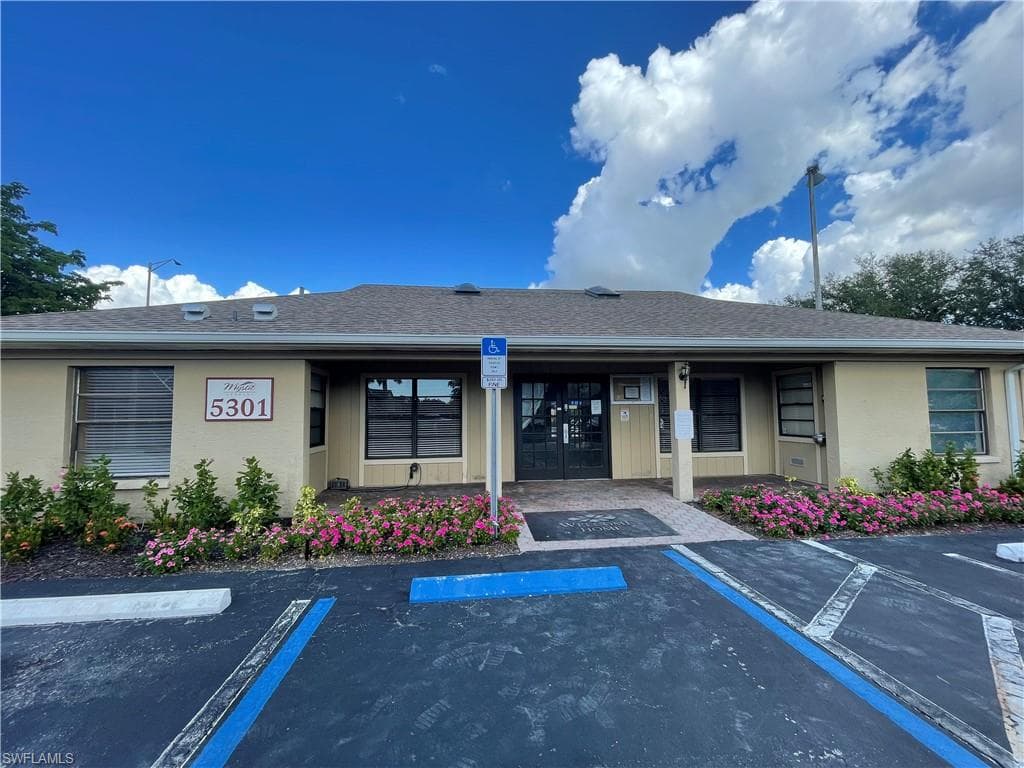 5317 Summerlin RD # 1703, FORT MYERS FL 33919-17