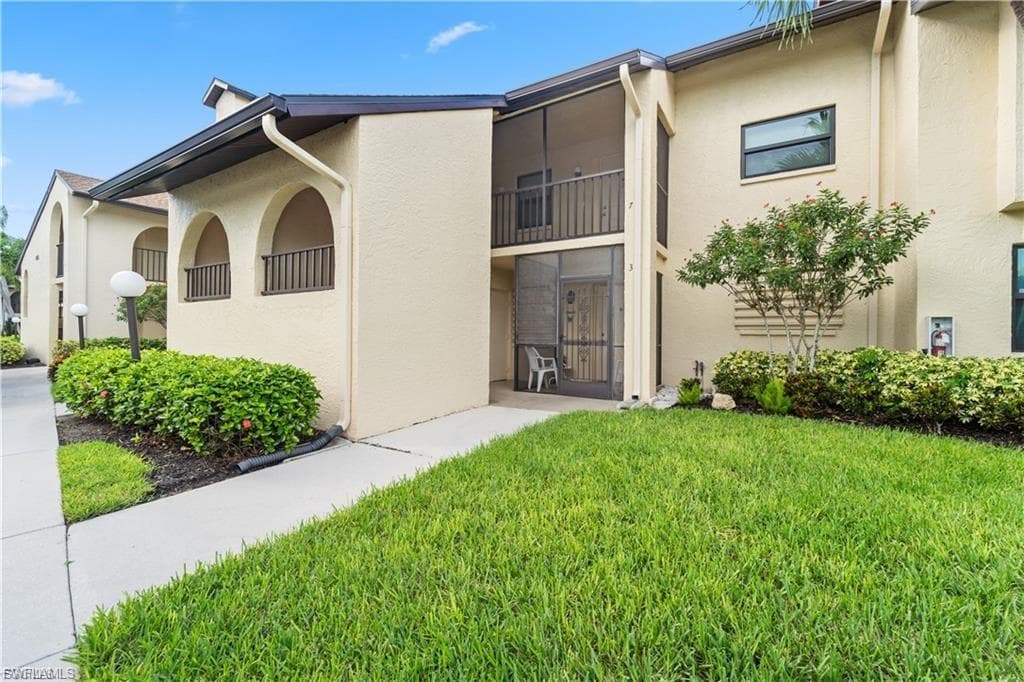 8685 Charter Club CIR # 3, FORT MYERS FL 33919-18
