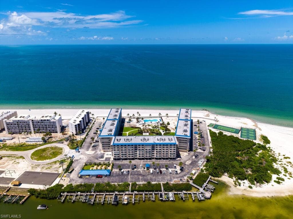 25730 Hickory BLVD # 536, BONITA SPRINGS FL 34134-32