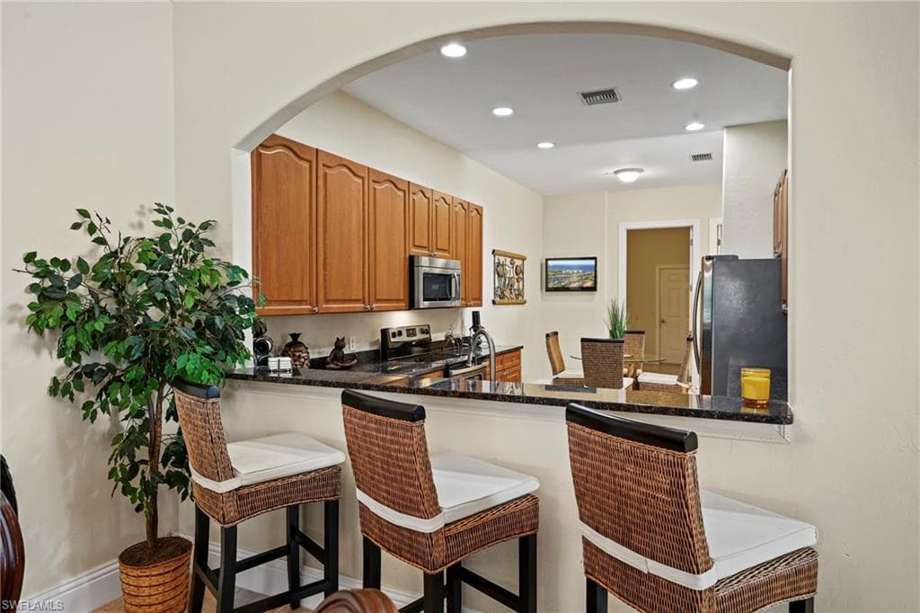 15094 Stella Del Mar LN-10