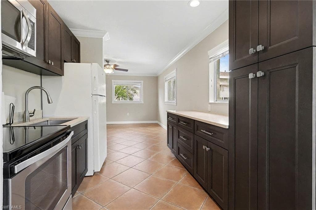 8127 Country RD # 205, FORT MYERS FL 33919-4