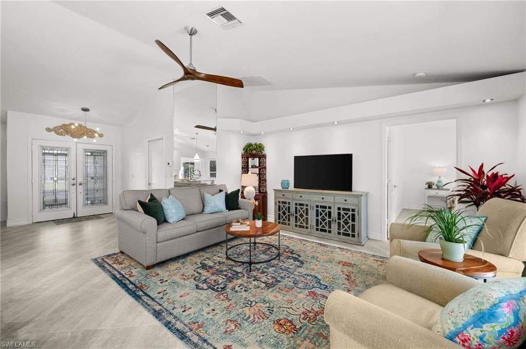 945 Moon Lake DR, NAPLES FL 34104-9