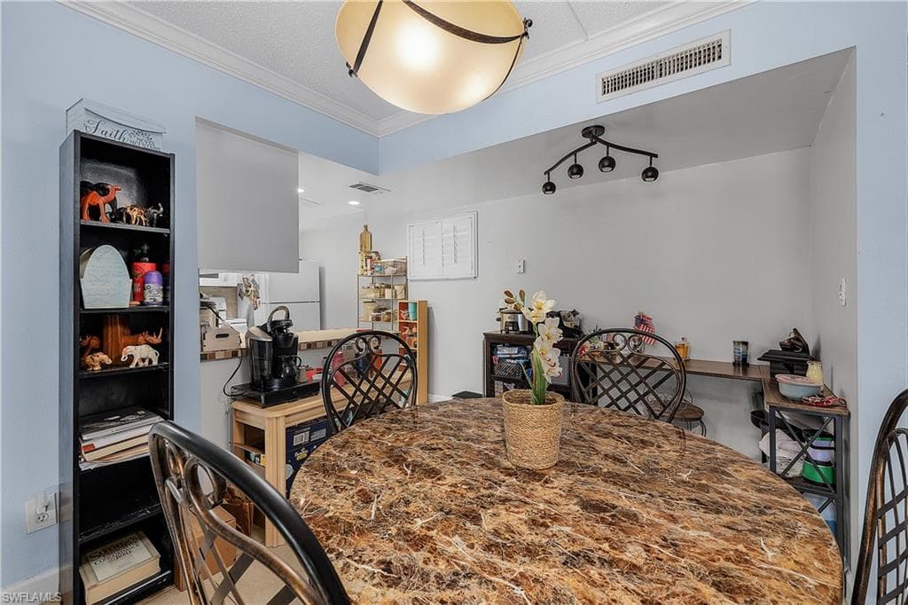 12501 McGregor BLVD # 8, FORT MYERS FL 33919-13