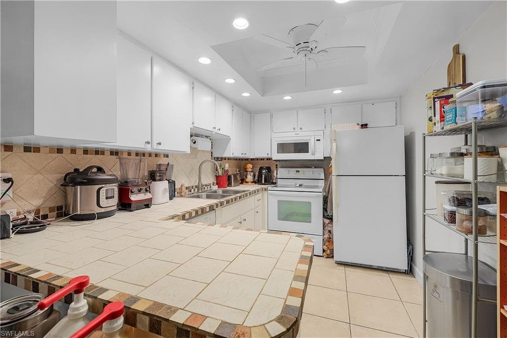 12501 McGregor BLVD # 8, FORT MYERS FL 33919-14