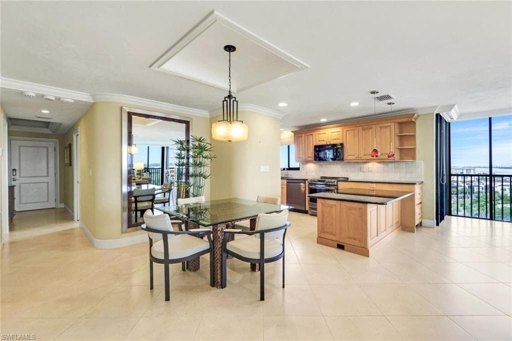 26171 Hickory BLVD, BONITA SPRINGS FL 34134-14
