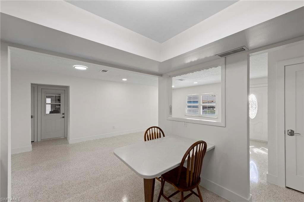 1013 Averly ST, FORT MYERS FL 33919-12