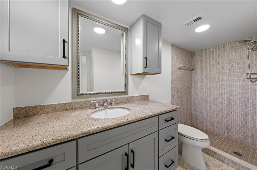 1013 Averly ST, FORT MYERS FL 33919-25