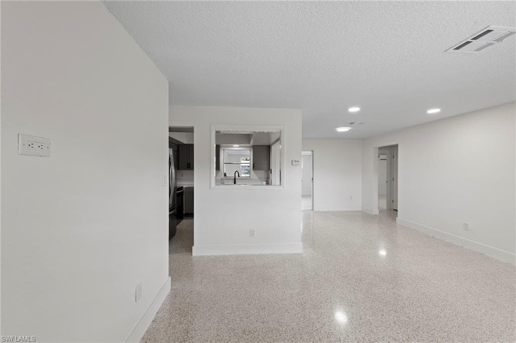 1013 Averly ST, FORT MYERS FL 33919-6