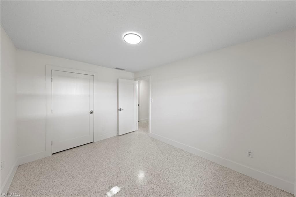 1013 Averly ST, FORT MYERS FL 33919-19