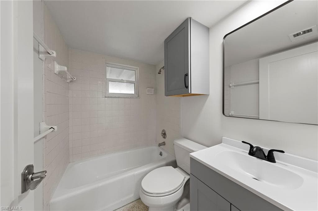 1013 Averly ST, FORT MYERS FL 33919-23