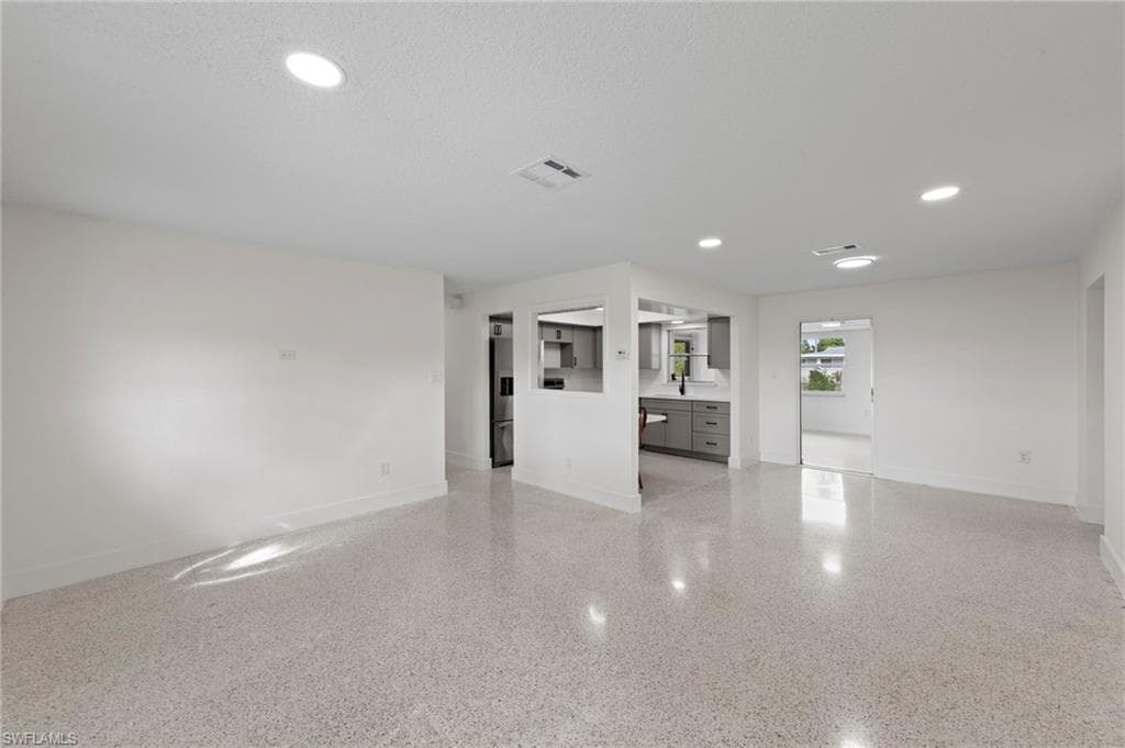 1013 Averly ST, FORT MYERS FL 33919-10