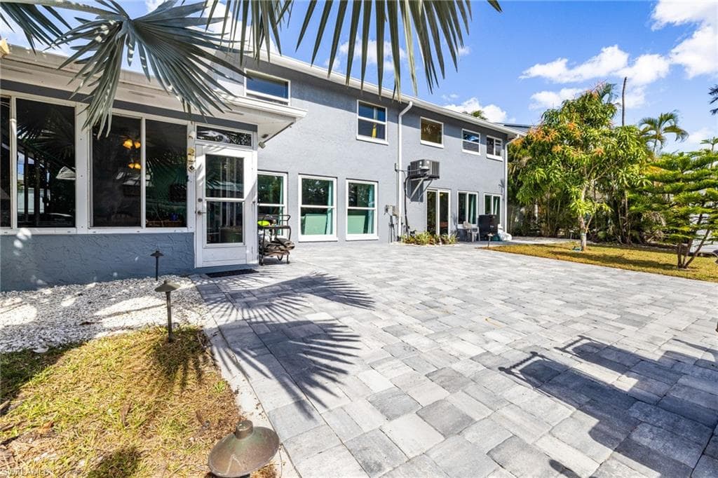 4817-4819 Gary RD, BONITA SPRINGS FL 34134-26