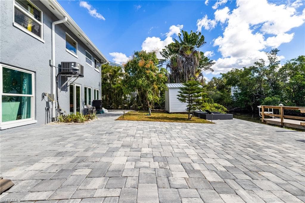 4817-4819 Gary RD, BONITA SPRINGS FL 34134-21