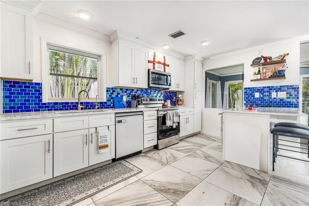 4817-4819 Gary RD, BONITA SPRINGS FL 34134-33