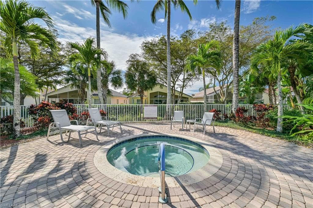 20037 Serene Meadow LN, ESTERO FL 33928-33