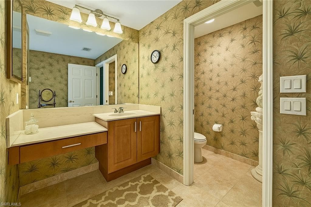 20037 Serene Meadow LN, ESTERO FL 33928-13