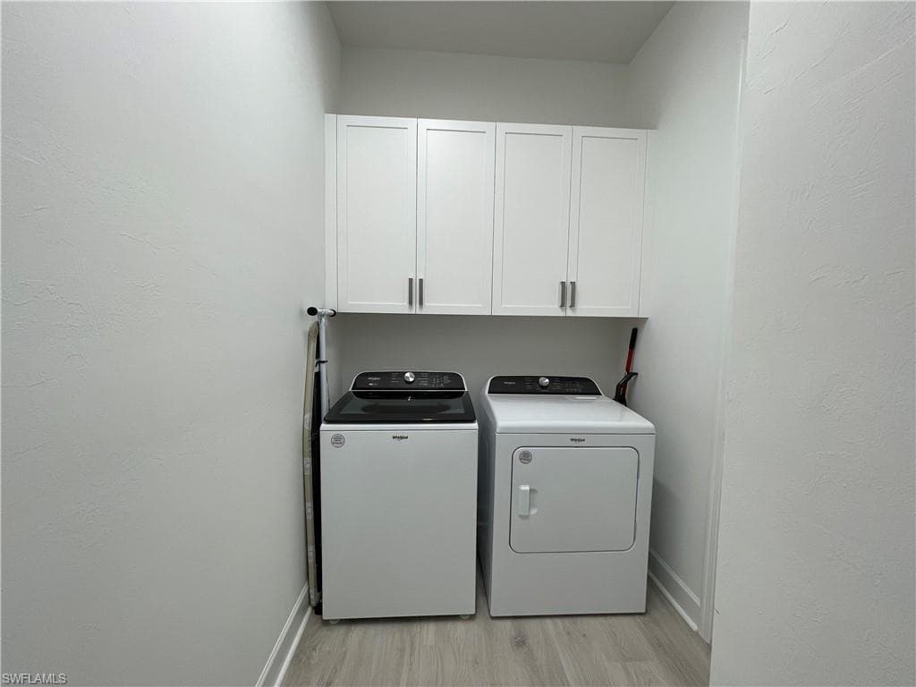 6984 Saona CT-23