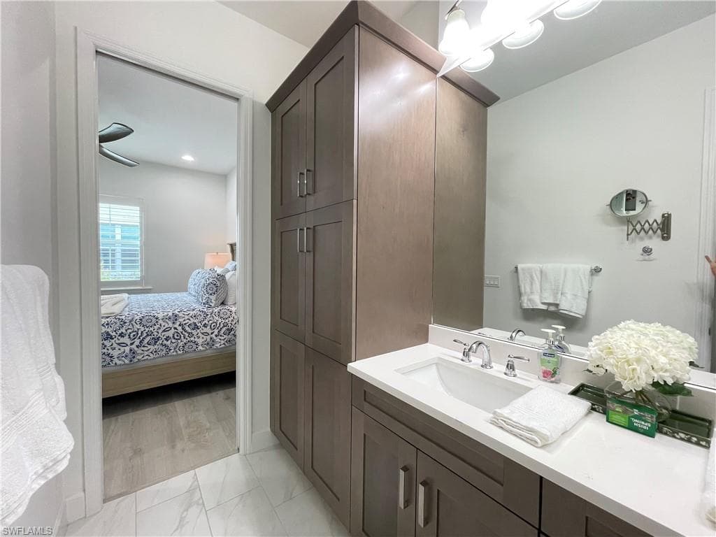 6984 Saona CT-15