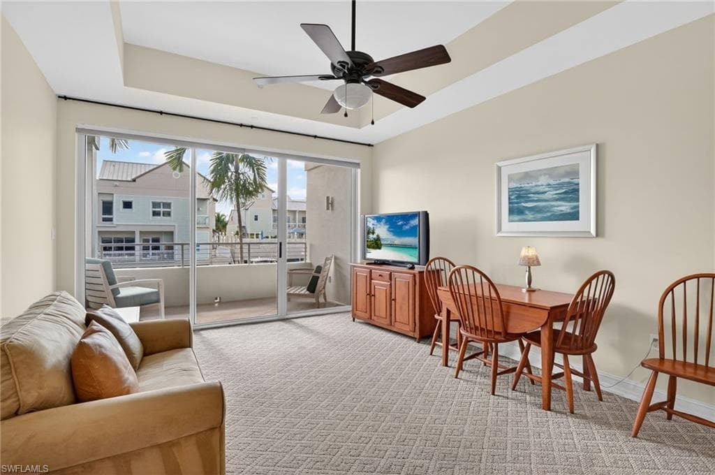 909 10th ST S # 204, NAPLES FL 34102-37