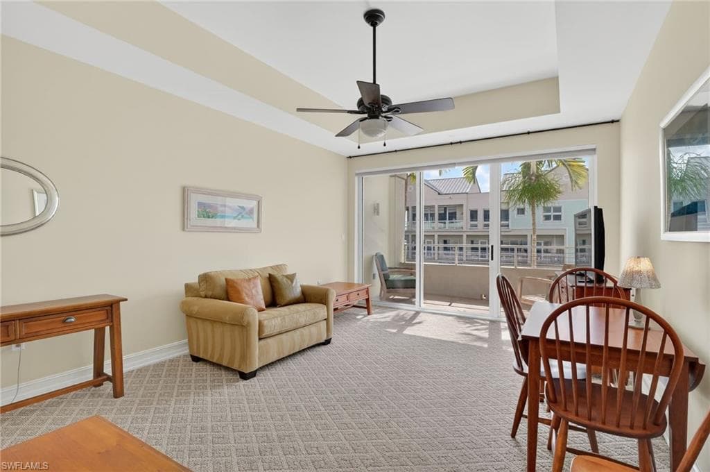 909 10th ST S # 204, NAPLES FL 34102-36
