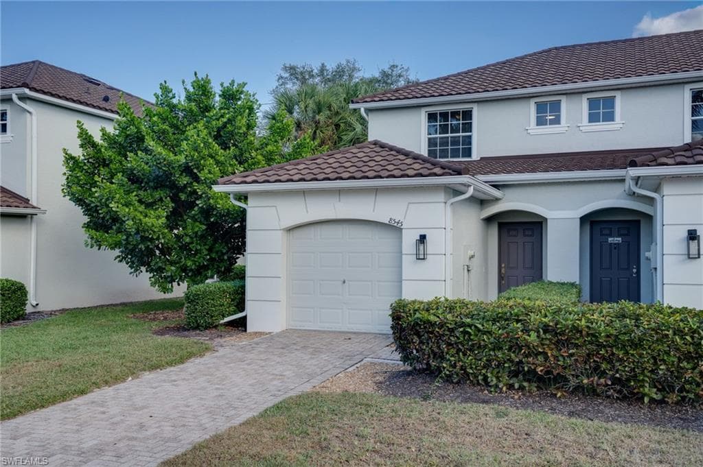 8545 Athena CT, LEHIGH ACRES FL 33971-1