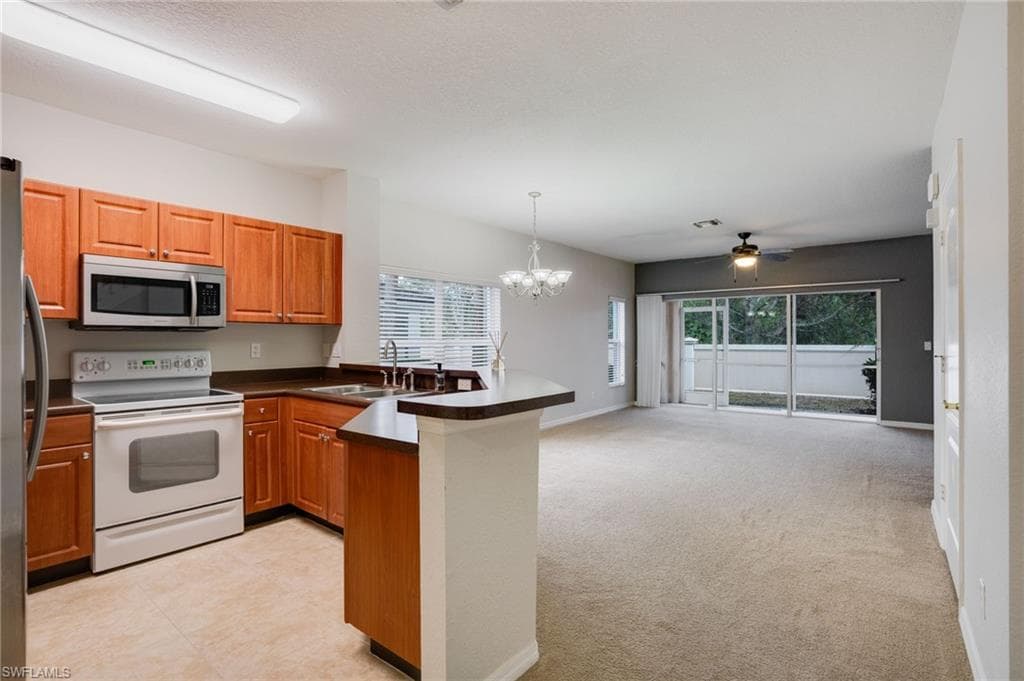 8545 Athena CT, LEHIGH ACRES FL 33971-3