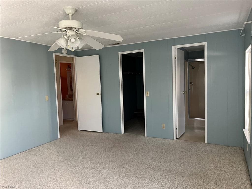 65 Sunset CIR, NORTH FORT MYERS FL 33903-13