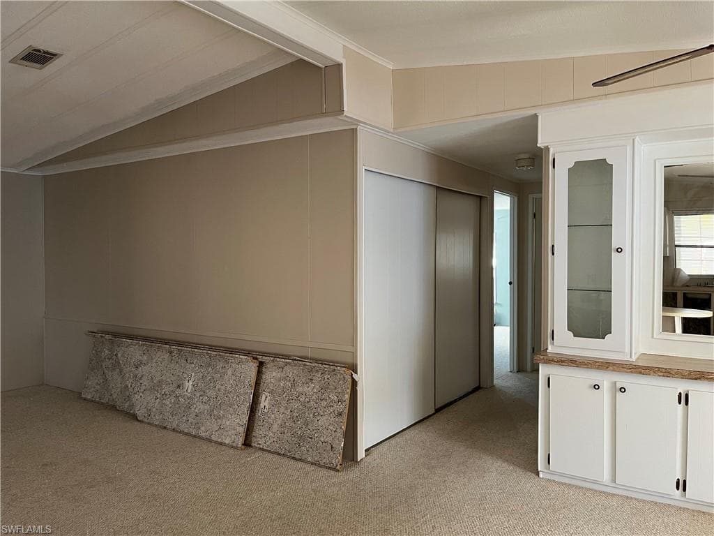 65 Sunset CIR, NORTH FORT MYERS FL 33903-7