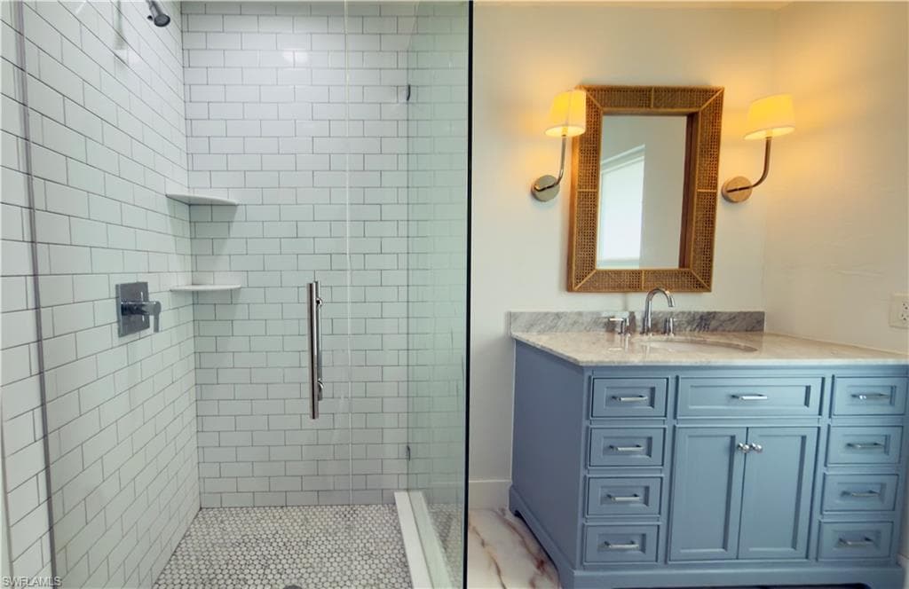 27153 Edenbridge CT, BONITA SPRINGS FL 34135-9