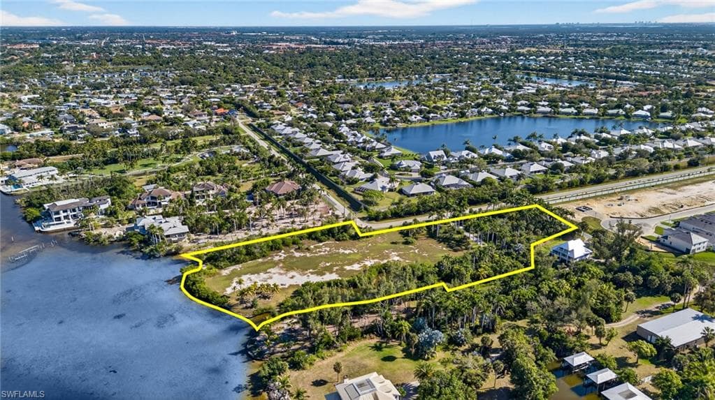 15500 Cook RD, FORT MYERS FL 33908-15