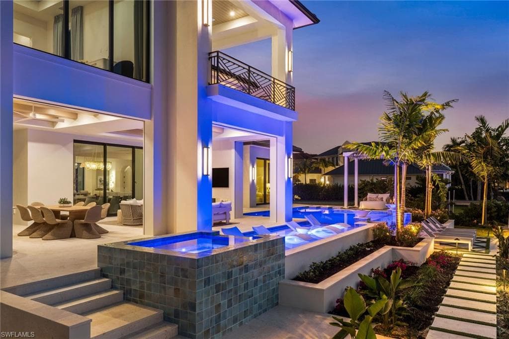 1990 7th ST S, NAPLES FL 34102-46