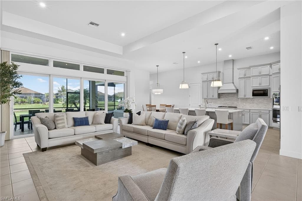 11400 Canal Grande DR, FORT MYERS FL 33913-1