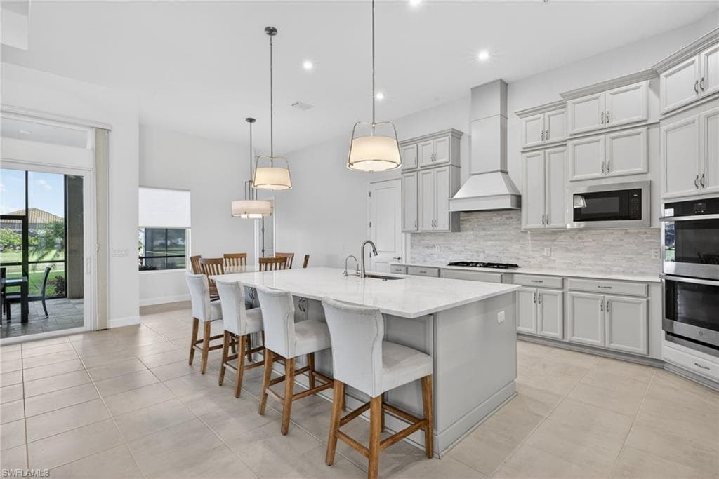 11400 Canal Grande DR, FORT MYERS FL 33913-3