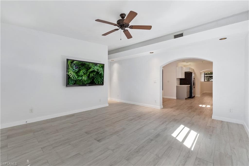 3275 Cottage Grove AVE, NAPLES FL 34112-5