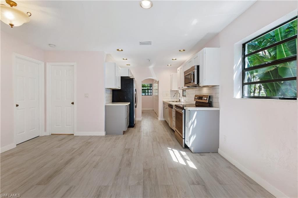 3275 Cottage Grove AVE, NAPLES FL 34112-8