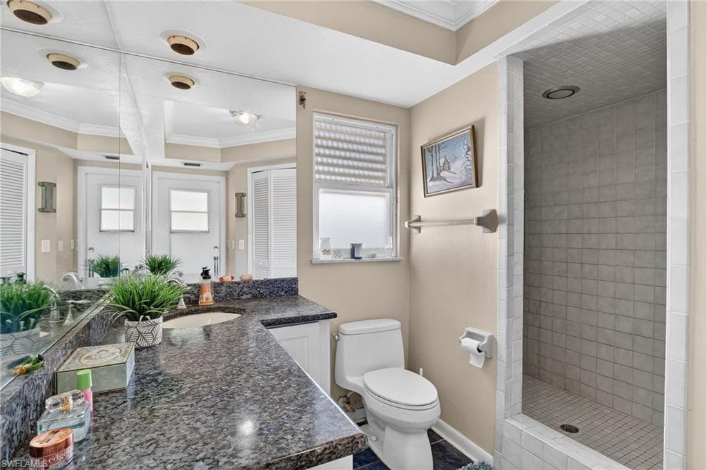 1718 SE 29th LN, CAPE CORAL FL 33904-23