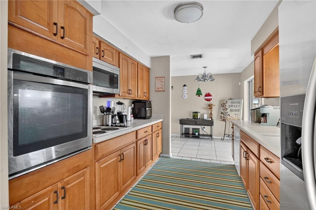 1718 SE 29th LN, CAPE CORAL FL 33904-13