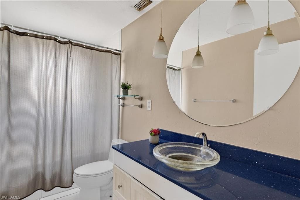 1718 SE 29th LN, CAPE CORAL FL 33904-20