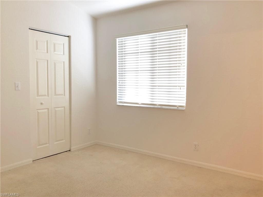 8073 Pacific Beach DR, FORT MYERS FL 33966-16