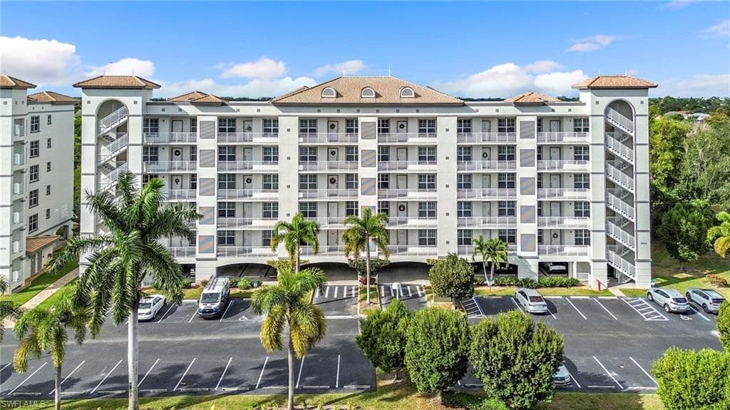 28700 Trails Edge BLVD # 203, BONITA SPRINGS FL 34134-31