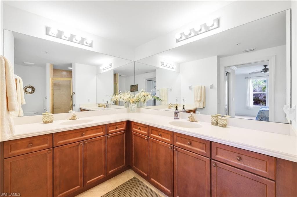 28700 Trails Edge BLVD # 203, BONITA SPRINGS FL 34134-24