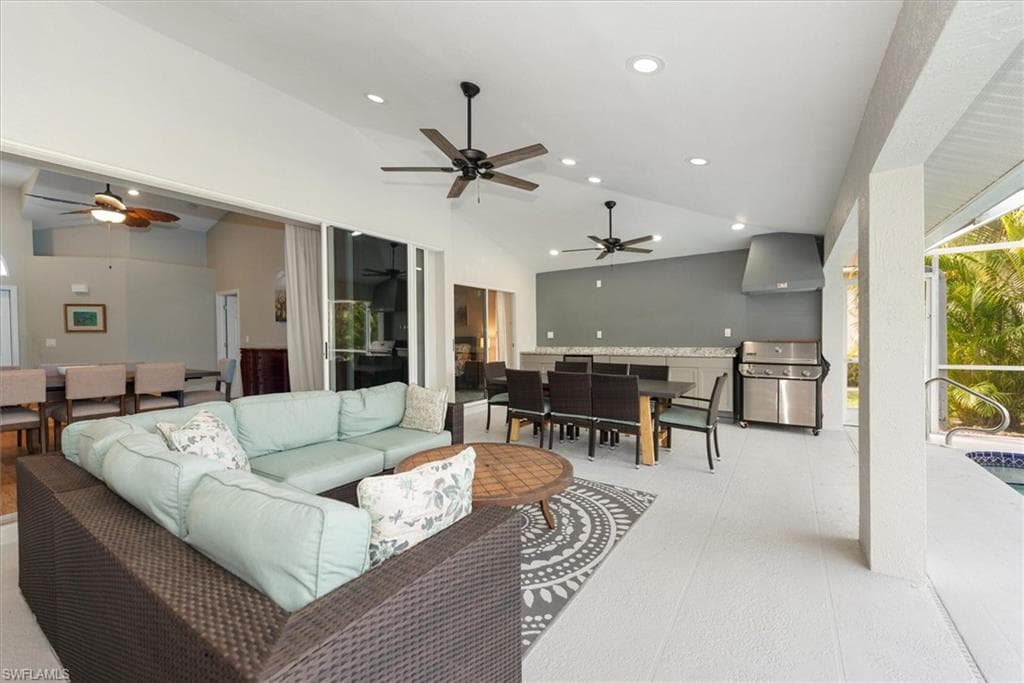 24900 Fairwinds LN, BONITA SPRINGS FL 34135-12