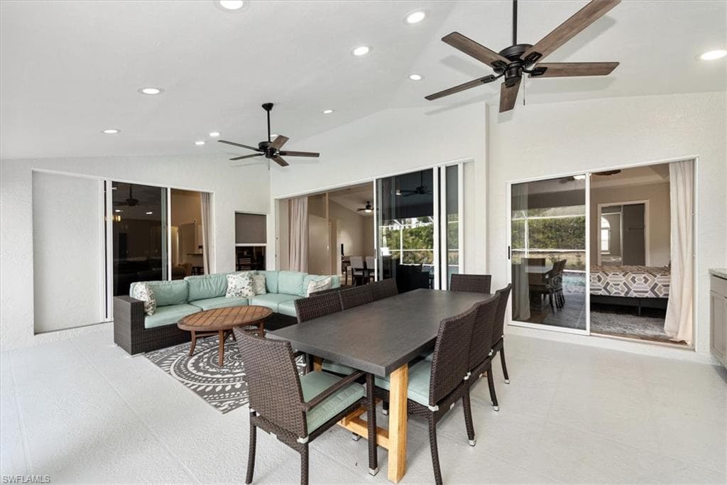 24900 Fairwinds LN, BONITA SPRINGS FL 34135-15