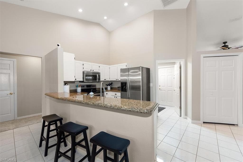 24900 Fairwinds LN, BONITA SPRINGS FL 34135-9