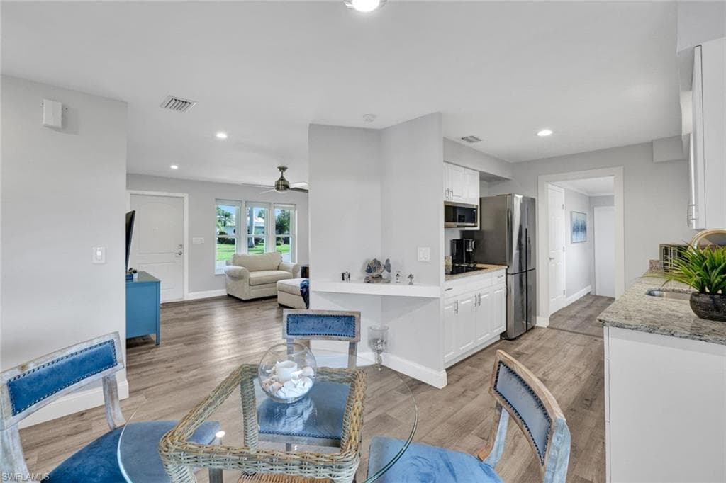 54 Hilo CT # 54, NAPLES FL 34112-5