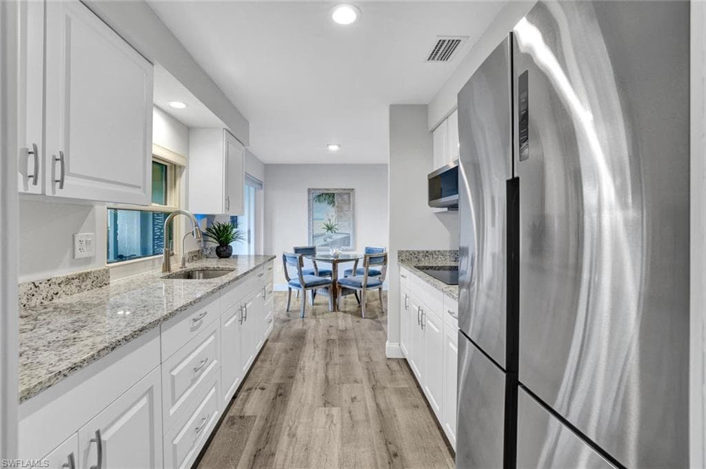 54 Hilo CT # 54, NAPLES FL 34112-3